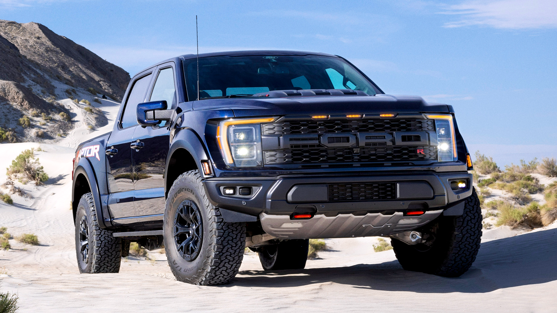 BEST BUY AUTO SALES Home Hero Image 1