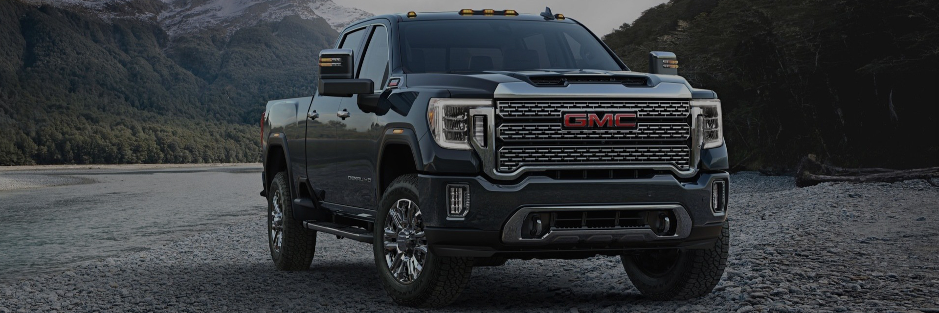 PREMIER AUTO GROUP- UNION GAP Home Hero Image 1