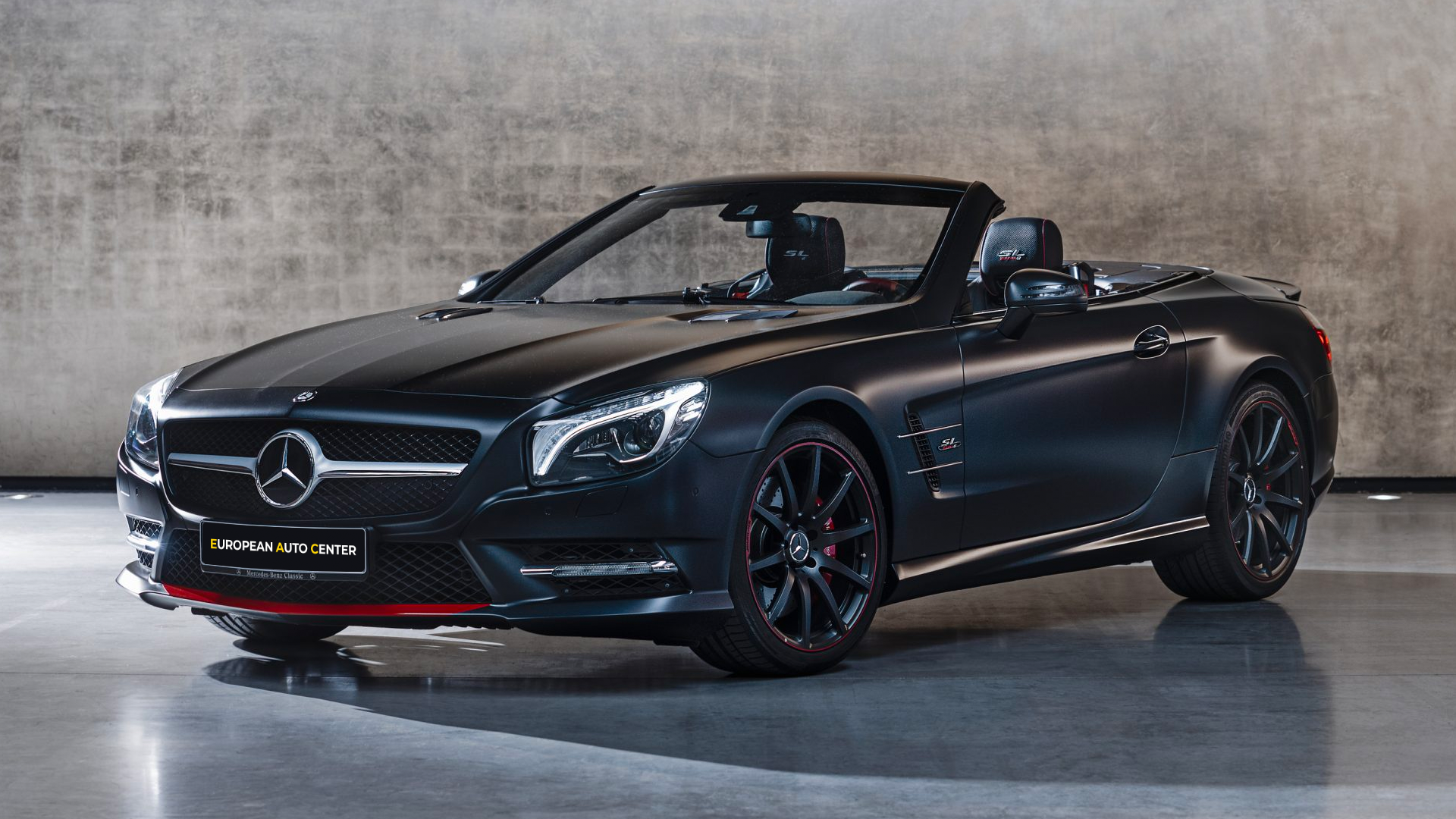 EUROPEAN AUTO CENTER Home Hero Image 1